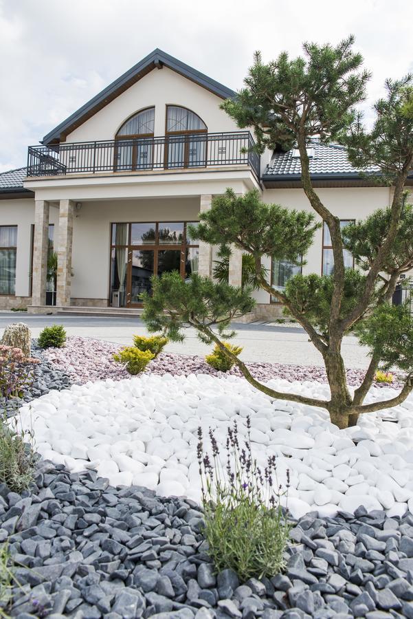 Hotel Aleksandria سيدلس المظهر الخارجي الصورة