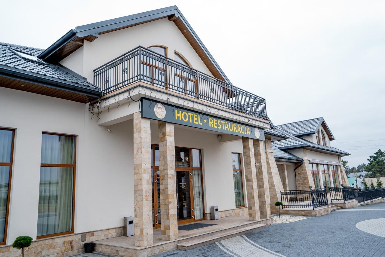 Hotel Aleksandria سيدلس المظهر الخارجي الصورة